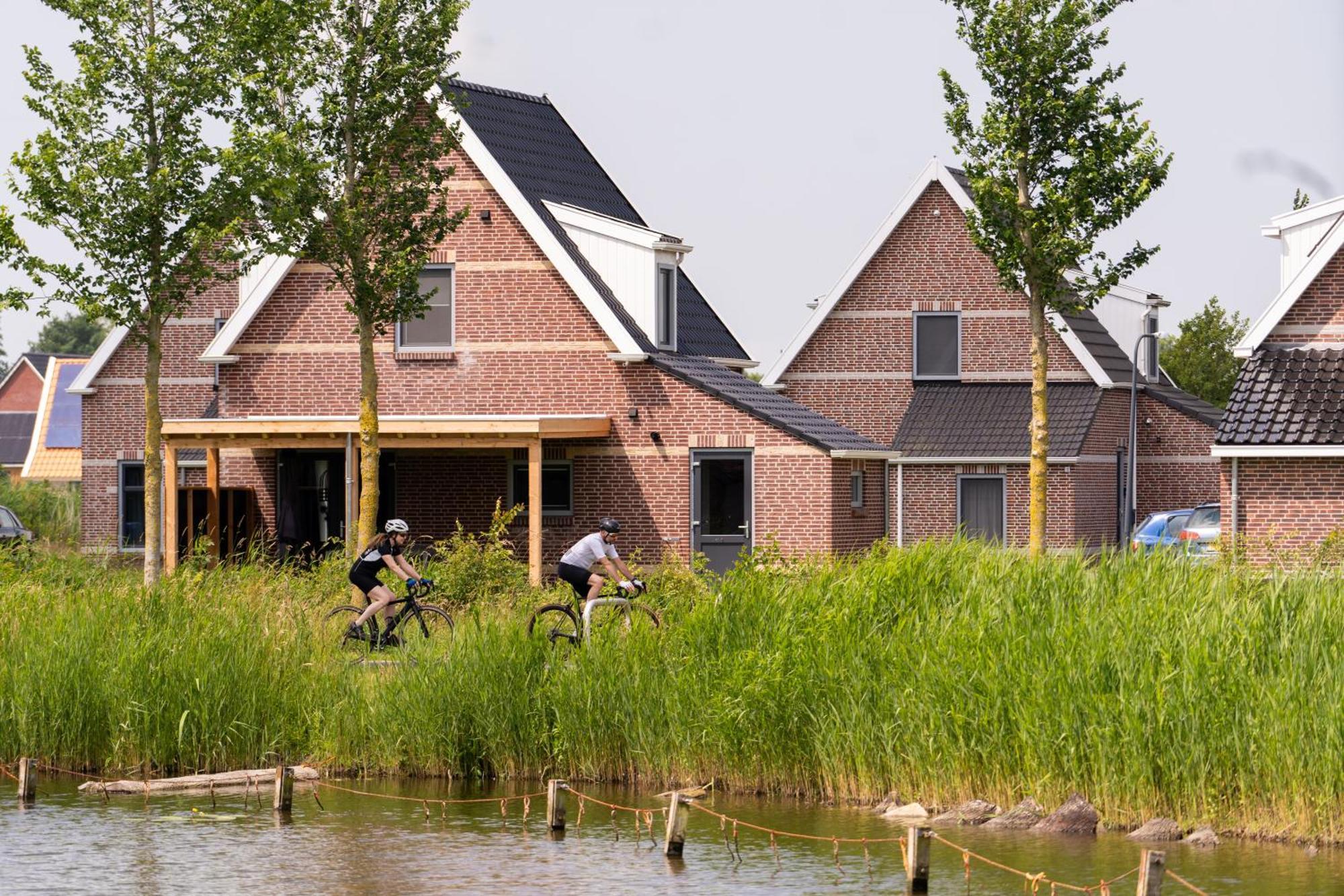 Waterdorp Burdaard Hotel Birdaard Exterior photo