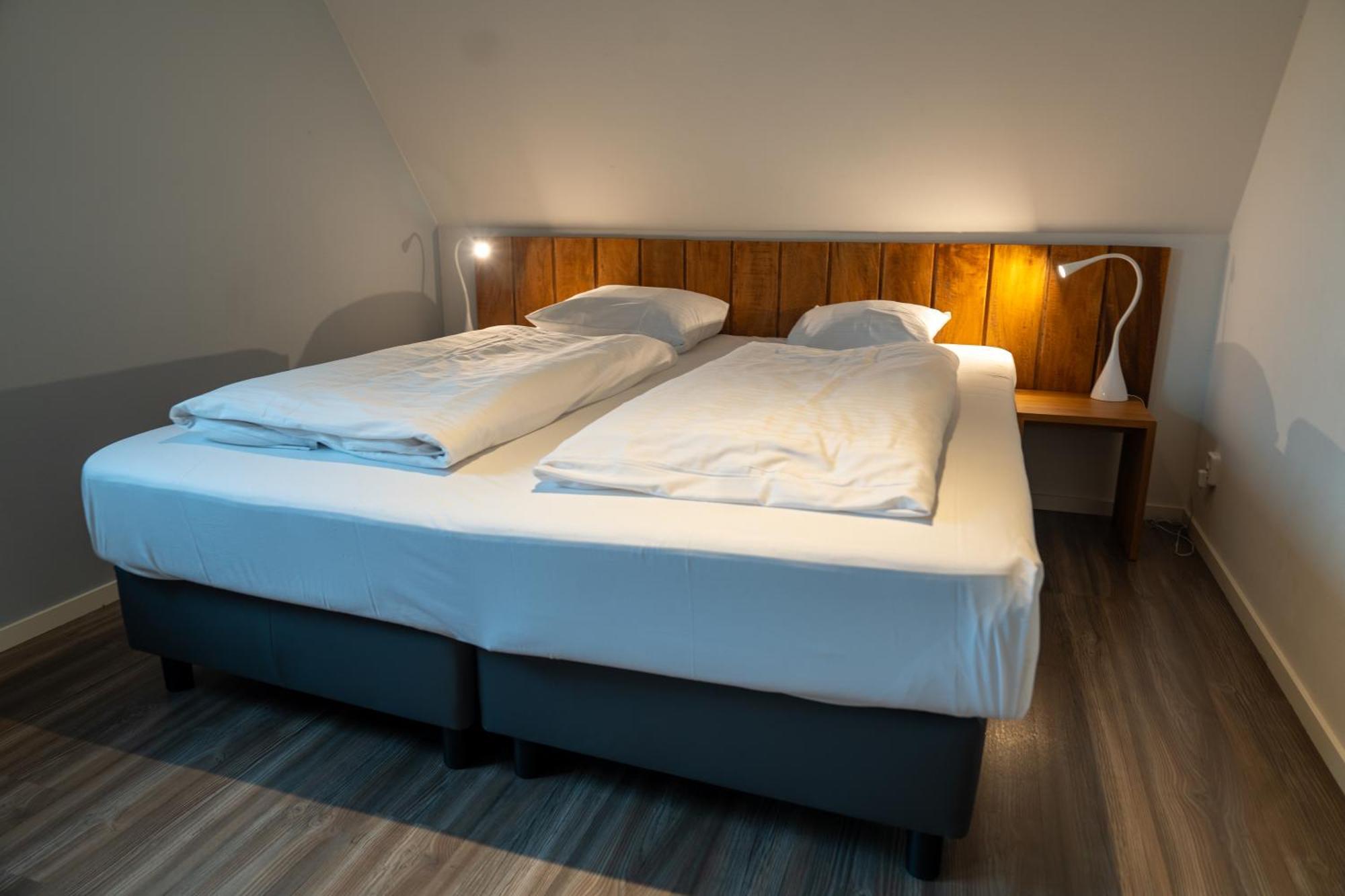 Waterdorp Burdaard Hotel Birdaard Exterior photo